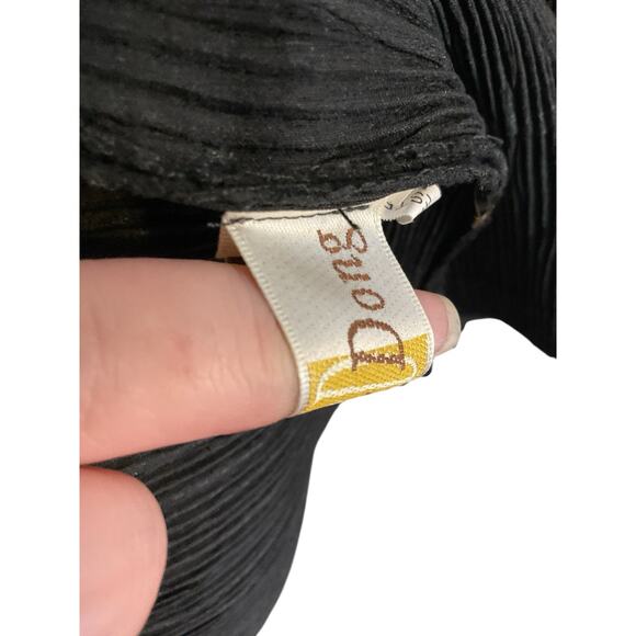 Pleats Textured Black Dressy Blouse S Longline Sparkling Beads Faceted Buttons - Picture 10 of 10